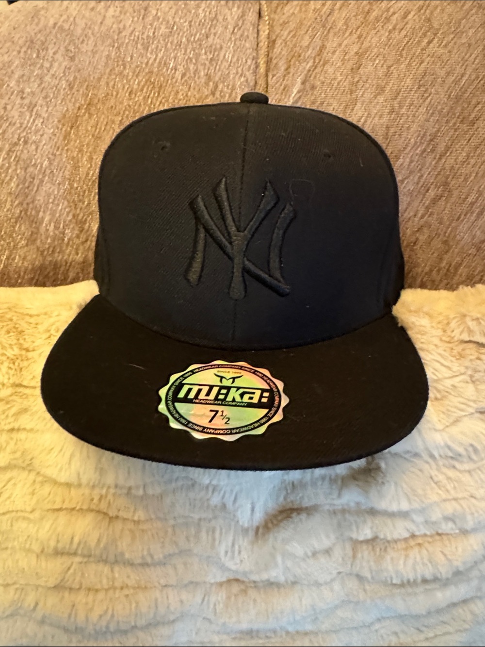 Black New York Yankees Fitted Cap with Embroidered NY Logo
